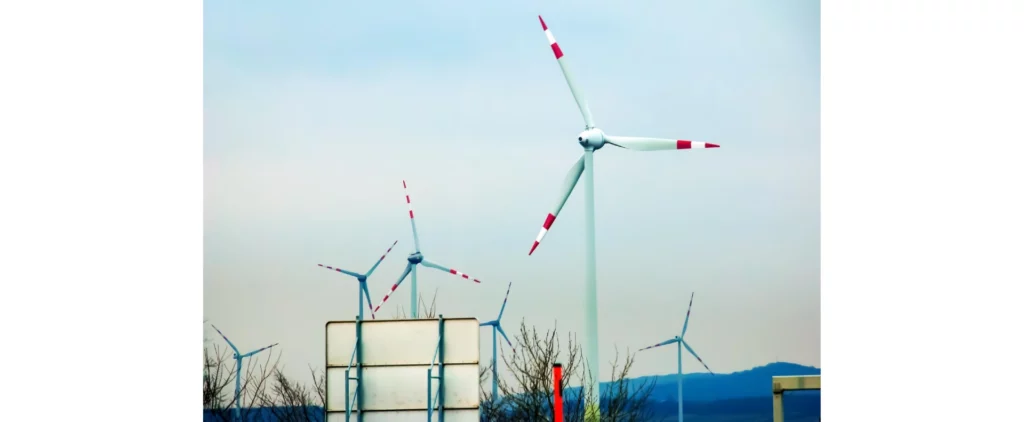 Challenges of wind power for commercial use