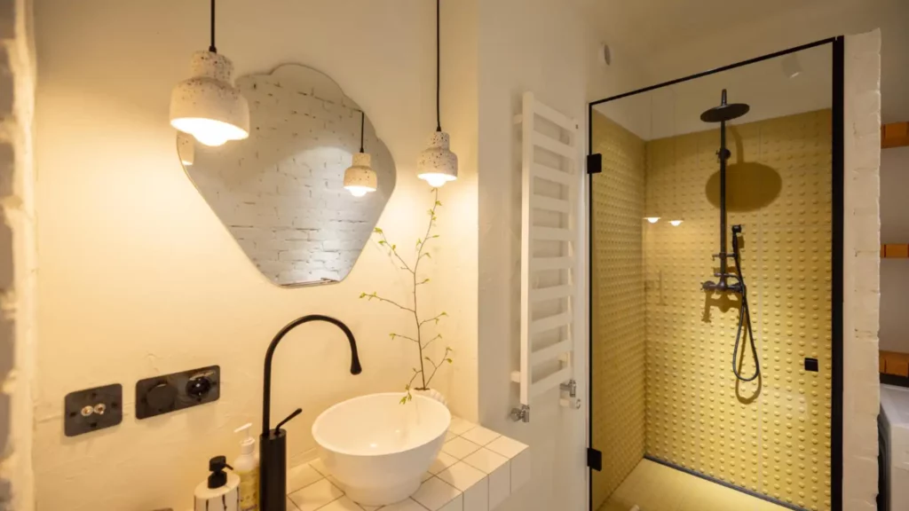 Energy Efficient Bathroom Light Fixtures