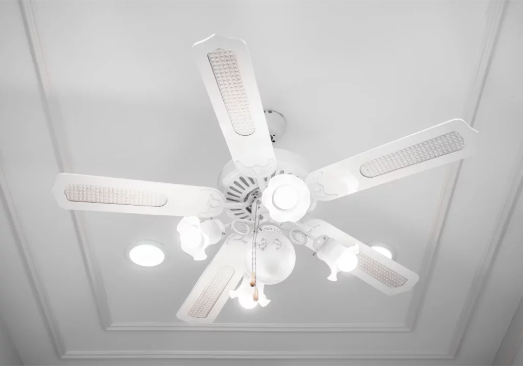 energy efficient ceiling fans with lights